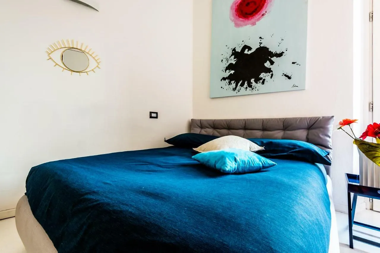 Apartment 3Br 2Bt - Naviglio Milan Italy